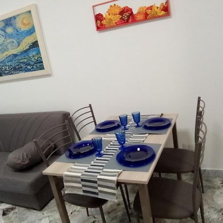 Station Suite Bari Rum bild