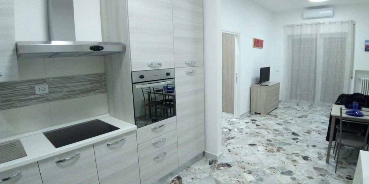 Station Suite Bari Exteriör bild