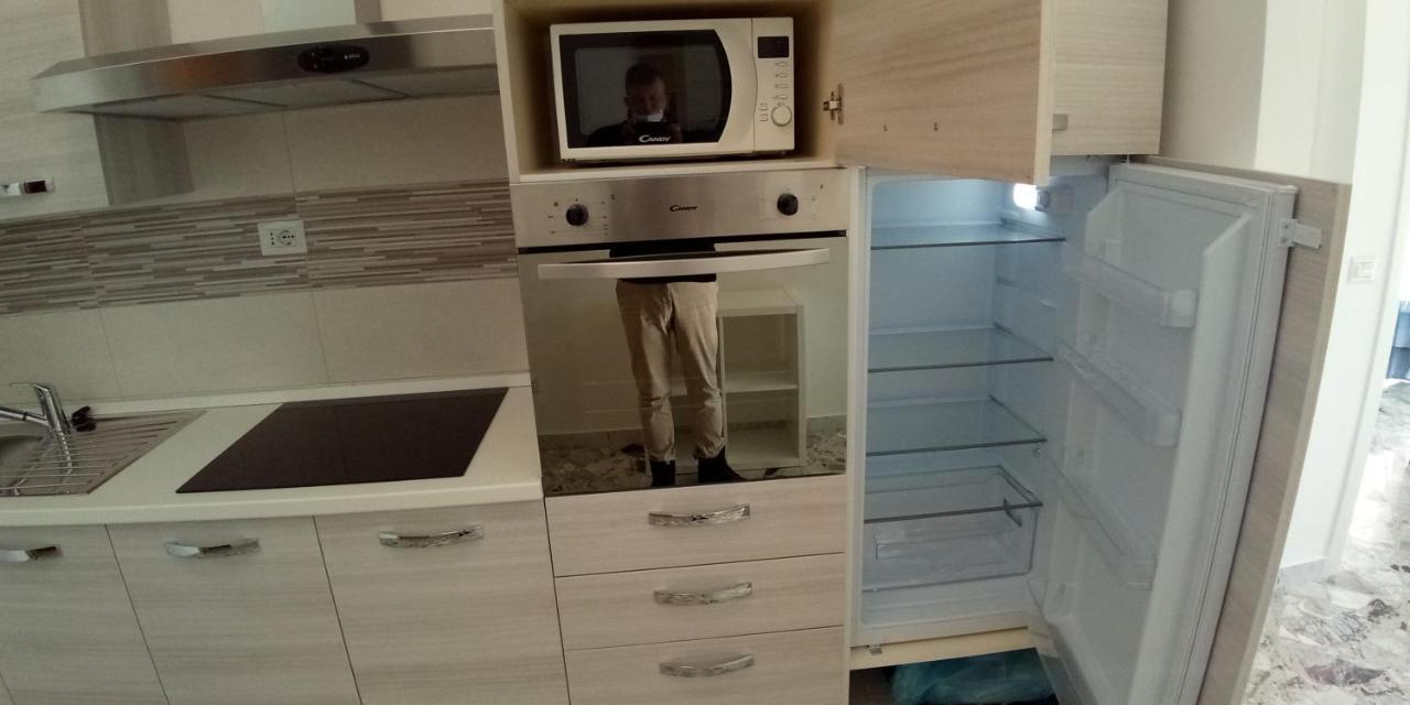 Station Suite Bari Exteriör bild