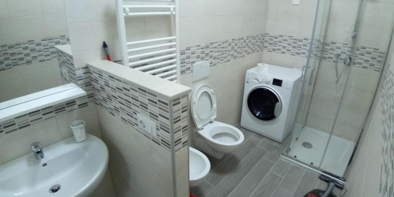 Station Suite Bari Exteriör bild