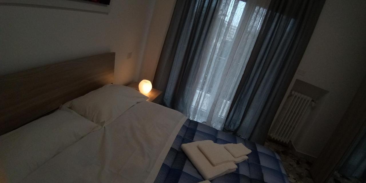 Station Suite Bari Exteriör bild